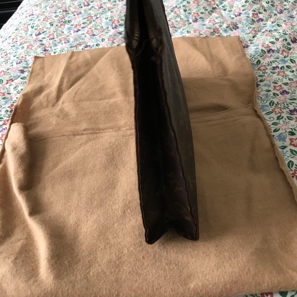 Louis Vuitton vintage pouch bag - Picture 8 of 10